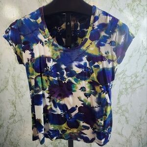 CHICO'S Pretty Scoop Neck Top